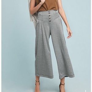 NWOT Houndstooth Wide Leg Capris